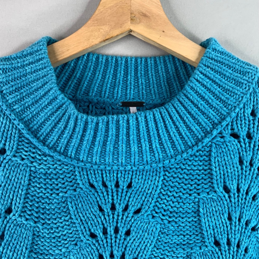 Free People Blue Knit Cable Stitch Cropped Sweater Women's Small - Picture 4 of 9